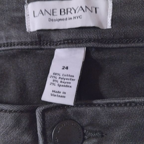 LANE BRYANT Faded Black Jeans With Button Fly - Plus Size 24 - Picture 7 of 8